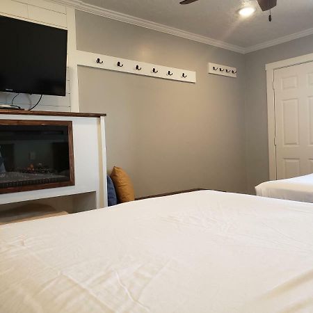 Flaming Gorge Resort Dutch John Экстерьер фото