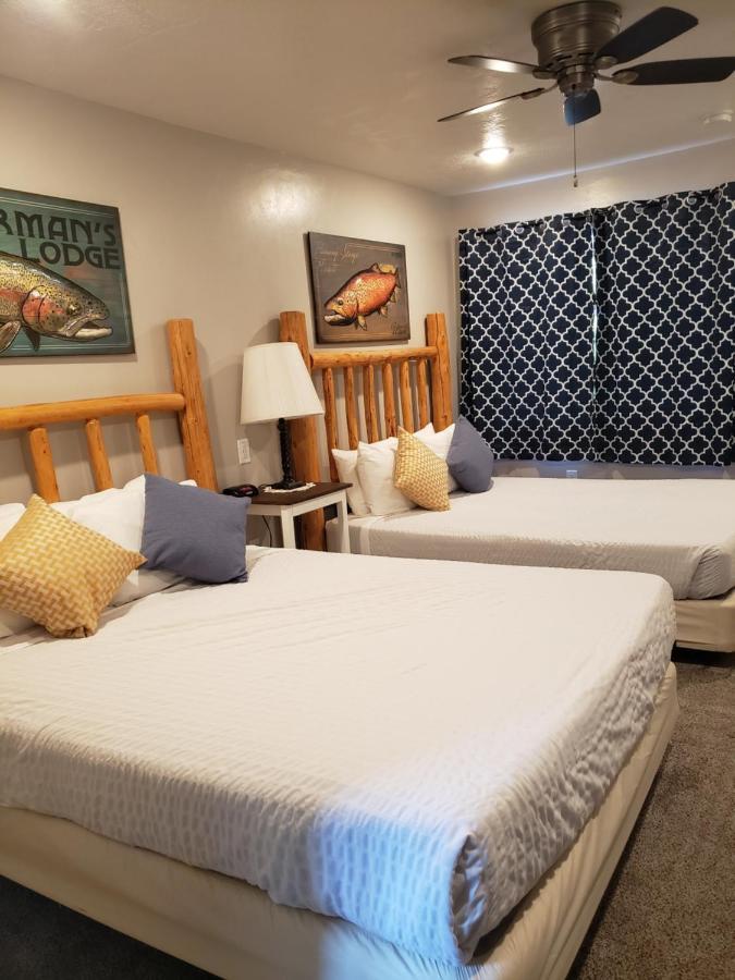 Flaming Gorge Resort Dutch John Экстерьер фото
